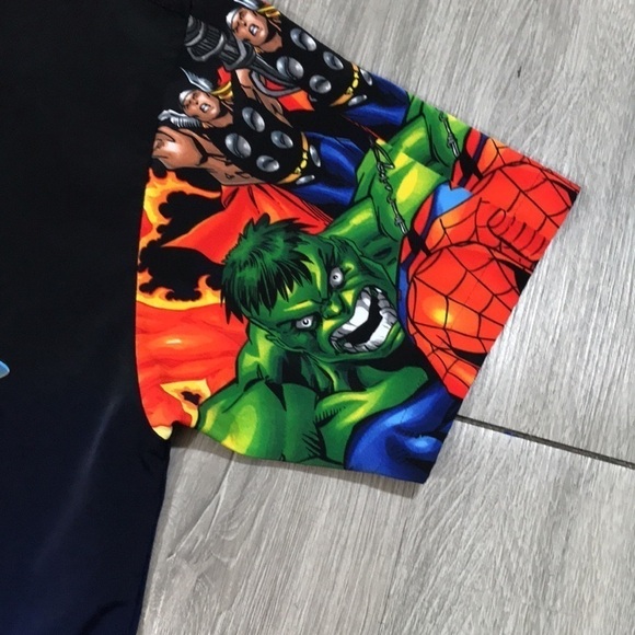 Marvel Comics Vintage All Over Print Superheroes Button Front Short Sleeve - Picture 10 of 13